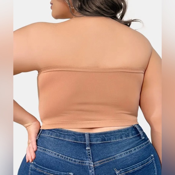 Seamless Non Padded Bandeau Bra - Picture 2 of 7